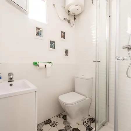 Cosy Studio In The Heart Of 20m² Air Conditioning * Madrid