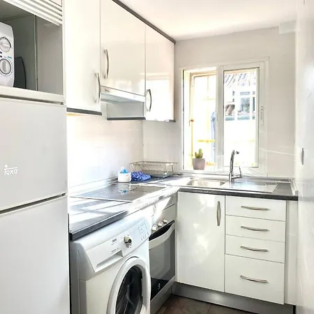 One Bedroom With Wifi At Apartment *