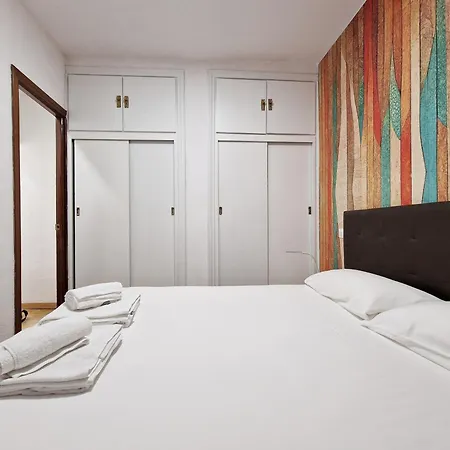 Apartment Mayor Calle: Historic Centro Near Plaza Mayor *
