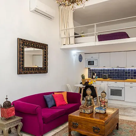Bnbholder Bright Centre Apartment *