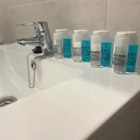 Exyca Plaza Castilla Apartment