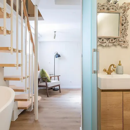 Гостевой дом 4 Bears Sharehome
