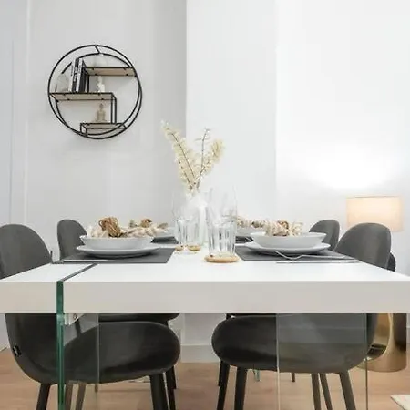 Apartamento De Lujo En Gran Via * Madrid