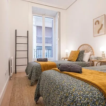 Apartamento De Lujo En Gran Via Madrid