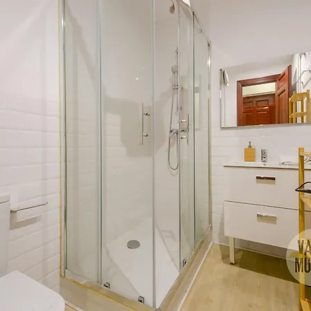 Beautiful Loft 3pax En Huertas-cortes * Madrid
