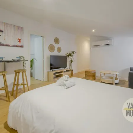 Oasis 3 En Sol, Descubre Concepcion Jeronima Madrid