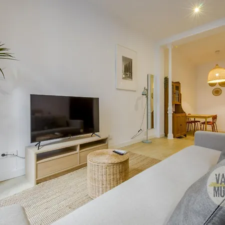 Beautiful Loft 3pax En Huertas-cortes