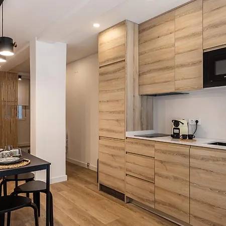 Queens Salamanca I - Alquiler Corta Duracion Apartment *