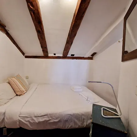 Santa Ana, Buhardilla En La Latina Dos Appartement *