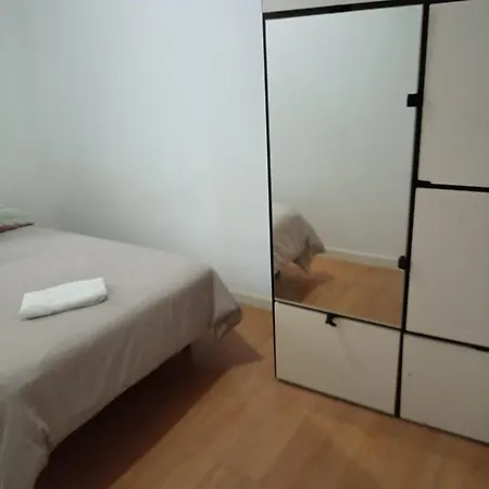 Apartment 3 En Sanchez Preciados Madrid