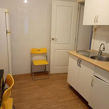 3 En Sanchez Preciados Apartment *