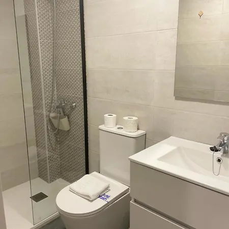 Exyca Plaza Castilla Apartment
