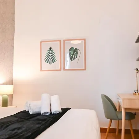 Apartment For Vive La Vida Madrilena En Piso Temporal 2 Cer8 Madrid