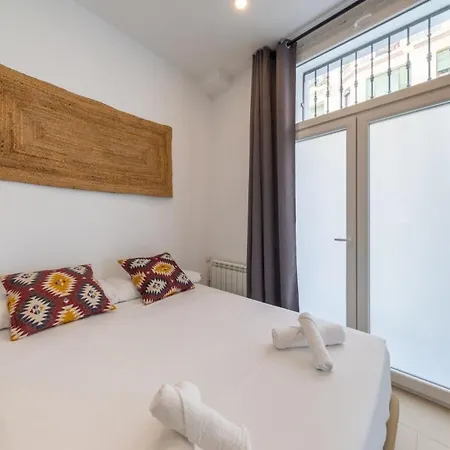 2 Bedrooms 1 Bathroom Furnished - Lavapies - Modern Cozy - Mintystay