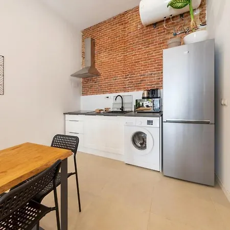 2 Bedrooms 1 Bathroom Furnished - Lavapies - Modern Cozy - Mintystay * Madrid