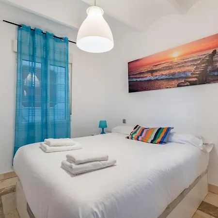 2 Bedroom 1 Bathroom Furnished - Sol - Cozy Vintage - Mintystay Madrid