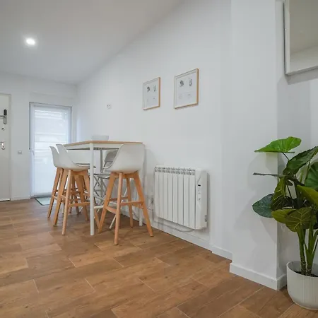 Stylish Triplex-2bedrooms 2bathrooms-ventas Apartment Madrid
