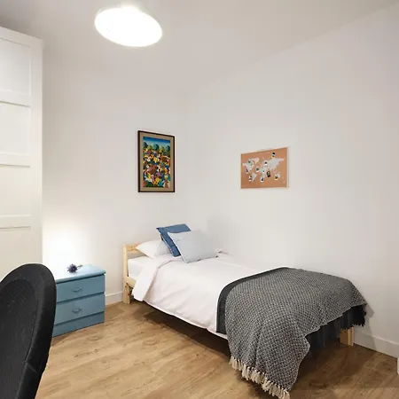 My - Fantastic At Moncloa For Students Apartment