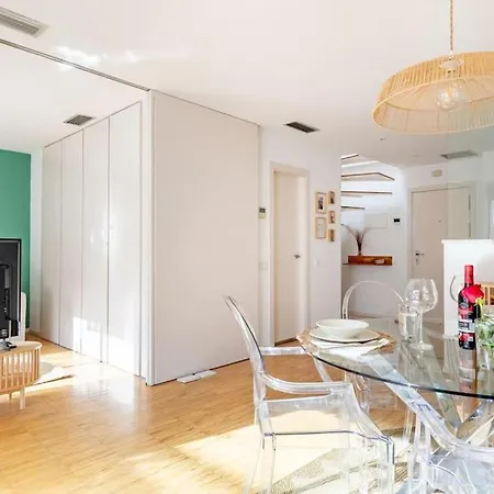 Heima Penthouse Center