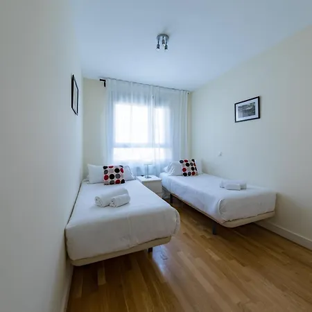 Roomspace Tablas Azofra * Madrid