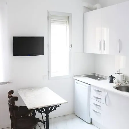 Cosy Studio In The Heart Of 20m² Air Conditioning Holiday home *