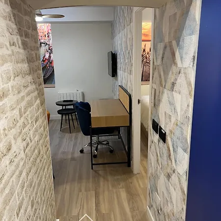 Myhousespain - Radiante Apartamento En Lavapies Madrid