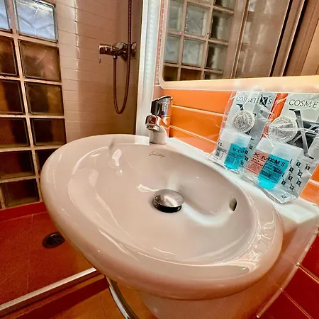 Apartment Wakaflats 3, Centro Madrid, Chueca, Barbi *