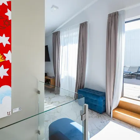 Umusic Hotel 5*