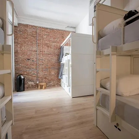 Bluesock Hostal *