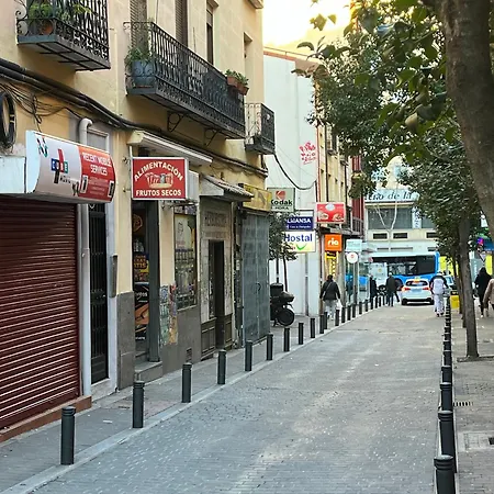 Casa De Huespedes Almansa Pensjonat Madryt