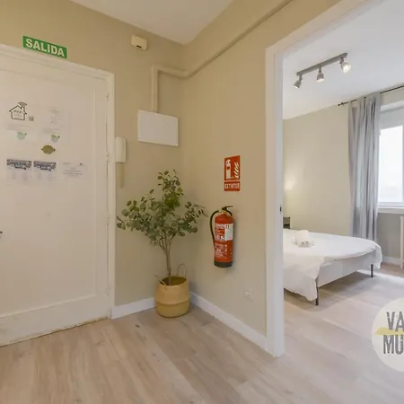 Apartament Practico 7pax En Calle Santa Ana Centro De Madryt