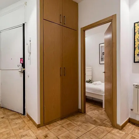 Charming Embajadores Ii - Apartamento *