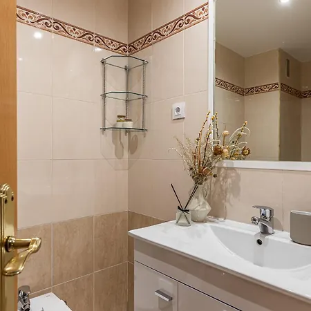 Apartment Waou Gran Via I - Corta Duracion *