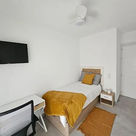 Elegant For 4 Pax In Tetuan - Palacios Apartment Madrid