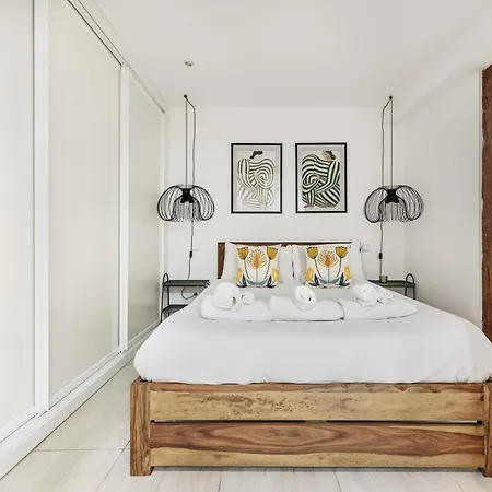 Apartment Coqueto Atico Madrid