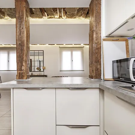 Coqueto Atico Apartment Madrid