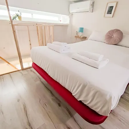 At Street Level 20 Min From Sol-piern Appartement *