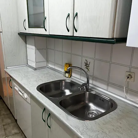 Exyca Tetuan Apartment Madrid