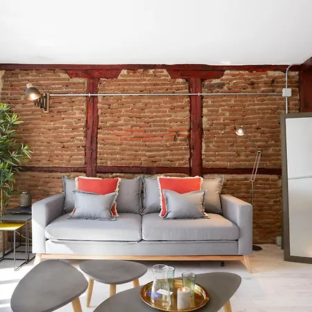Acogedor Loft En Chueca. Cozy Loft In Chueca Apartment *
