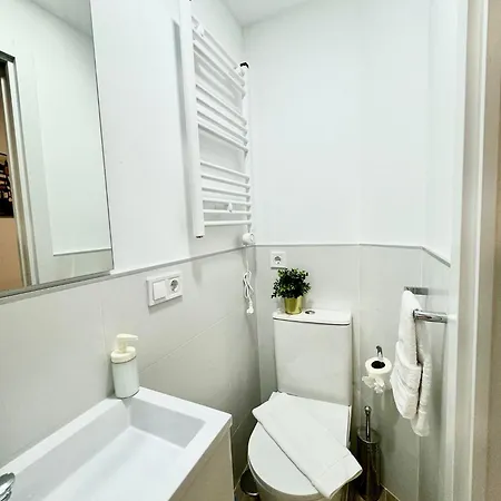 Apartment Connection - Universidad By Oshun Madrid