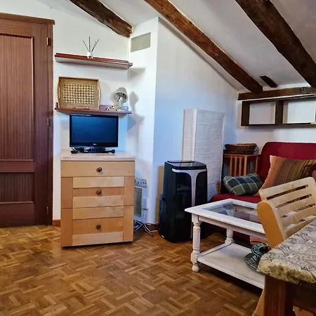 Santa Ana, Buhardilla En La Latina Dos Appartement *