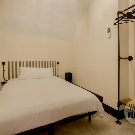Deluxe En El Centro De 9pax E3 Apartment