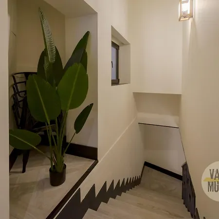 Apartment Deluxe En El Centro De 9pax E3 *