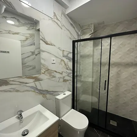 Hostel Mediavilla *