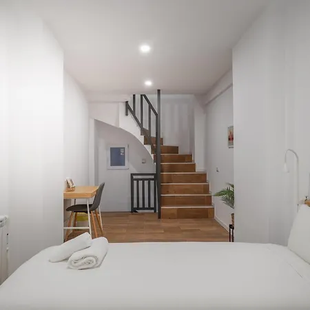 Stylish Triplex-2bedrooms 2bathrooms-ventas Madrid