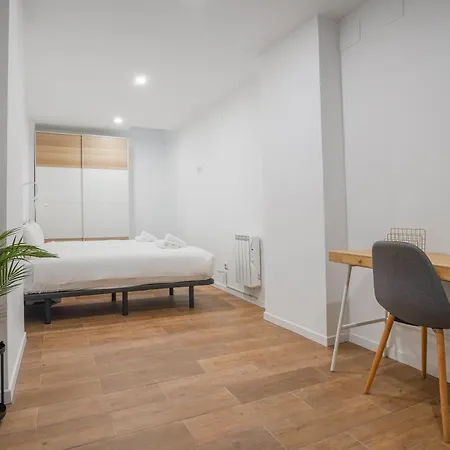 Stylish Triplex-2bedrooms 2bathrooms-ventas Apartment *