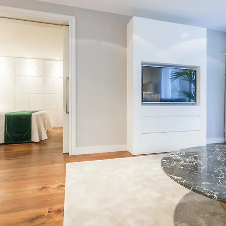 Home Club Gran Via Apartments Apartment Madrid