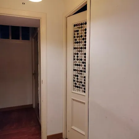 Habitación en casa particular Gran Con Balcon En Tirso De Molina *