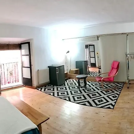Gran Con Balcon En Tirso De Molina Habitación en casa particular *