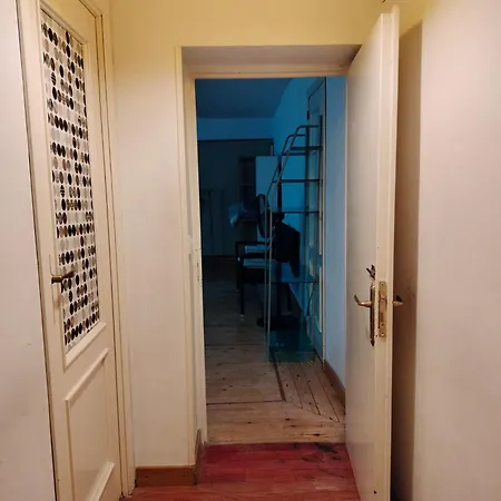 Habitación en casa particular Gran Con Balcon En Tirso De Molina *